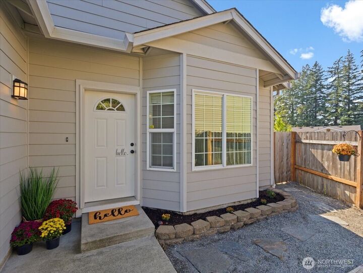 Property Photo:  2100 N Q Street  WA 98671 