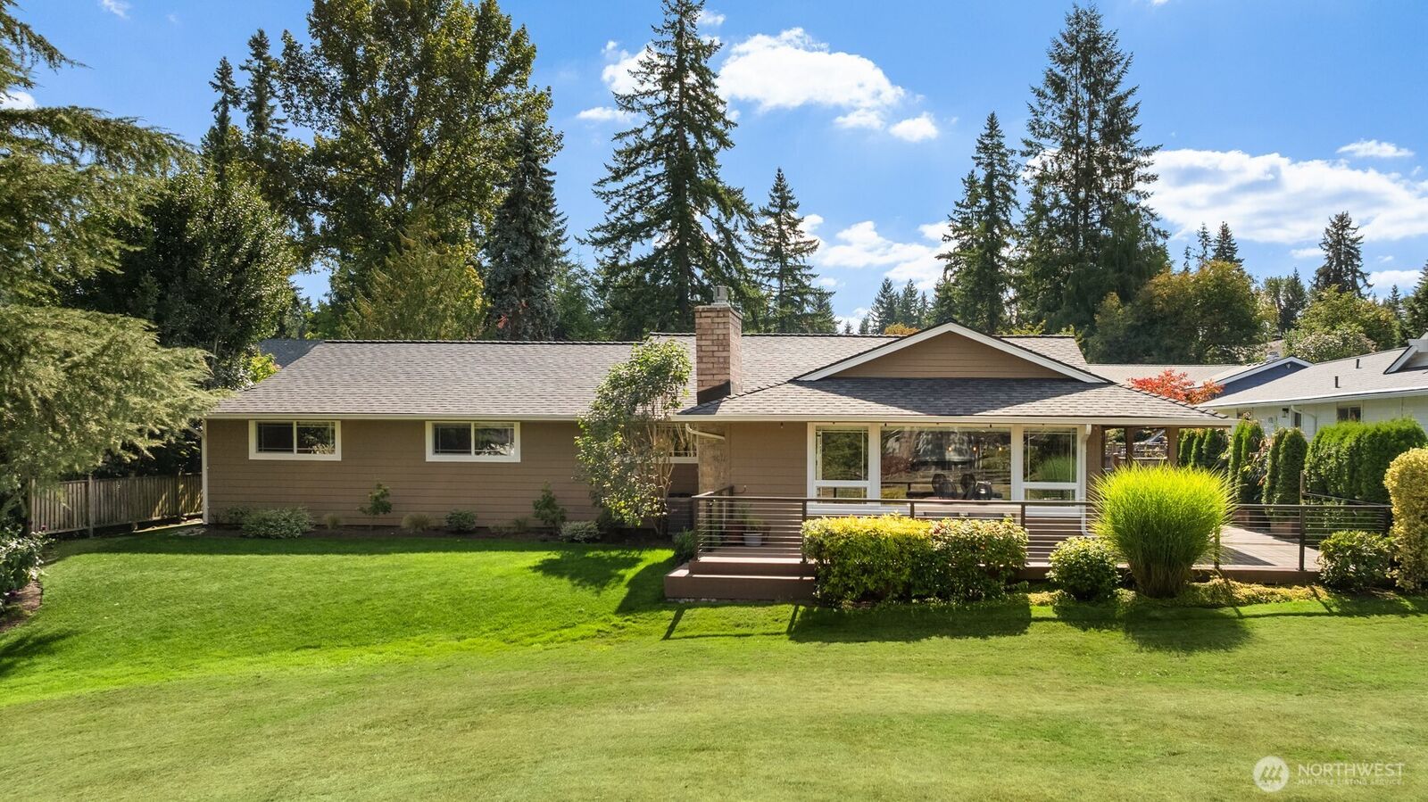 Property Photo: 18114 NE 27th Street WA 98052