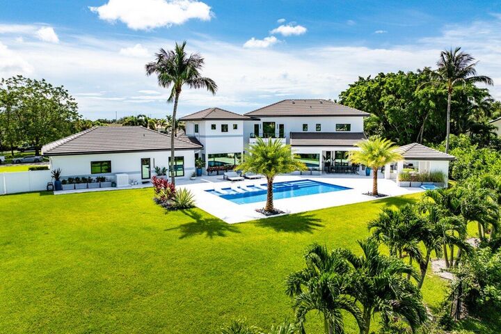 Property Photo: 8387 Sawpine Road FL 33446