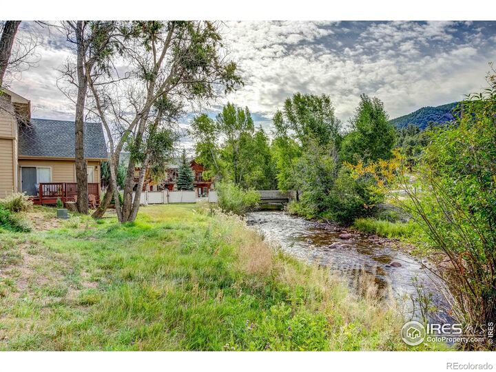 Property Photo:  300 Far View Drive 15  CO 80517 