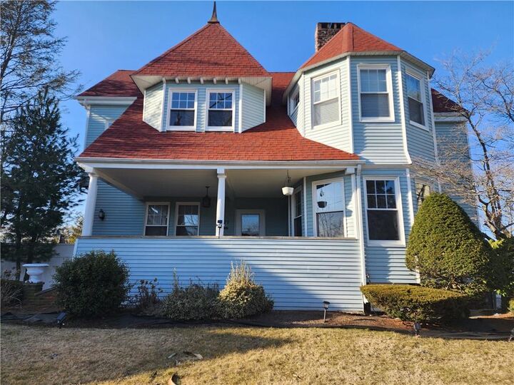 Property Photo:  177 Arnold Avenue  RI 02905 