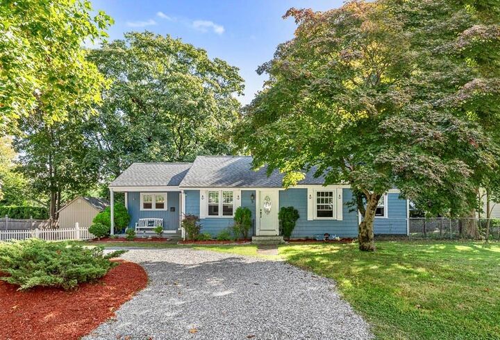 3 Kenmore Court  Barrington RI 02806 photo