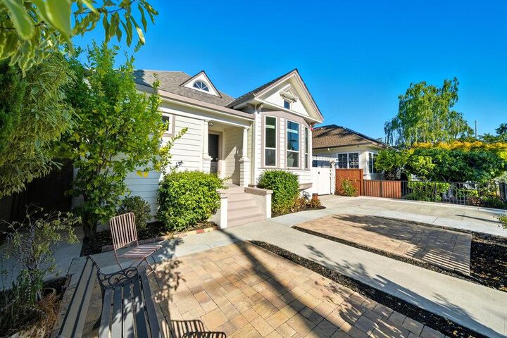 Property Photo:  320 North Ellsworth Avenue  CA 94401 