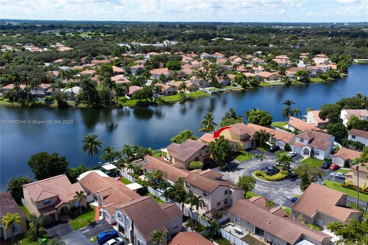Property Photo: 12640 NW 12th Ct FL 33323