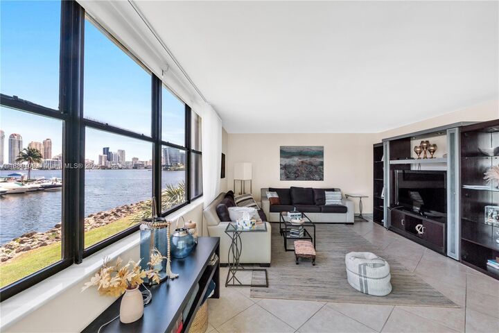 Property Photo:  3440 NE 192nd St 2D-A  FL 33180 