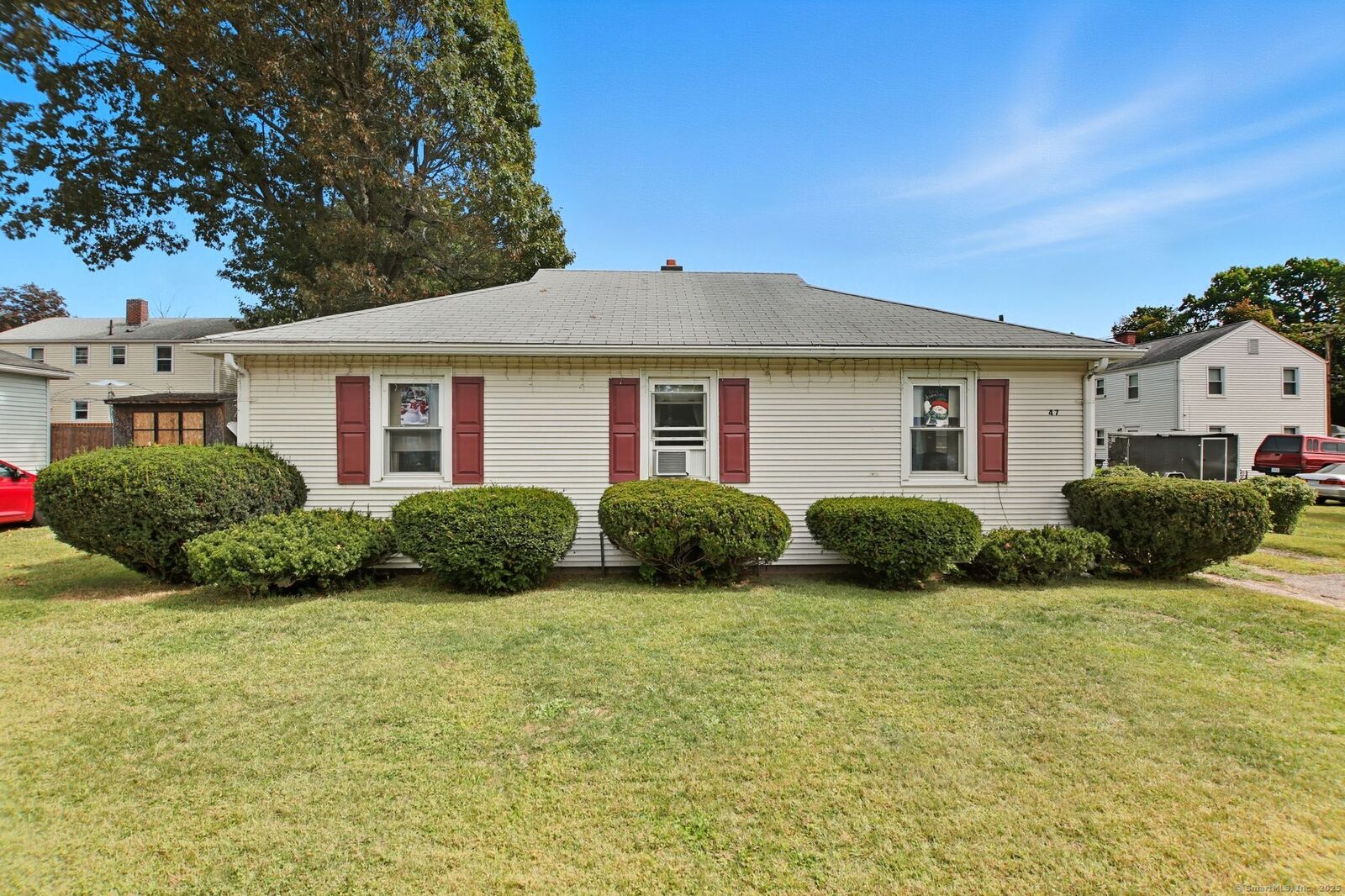 Property Photo:  47 Bunce Drive  CT 06040 