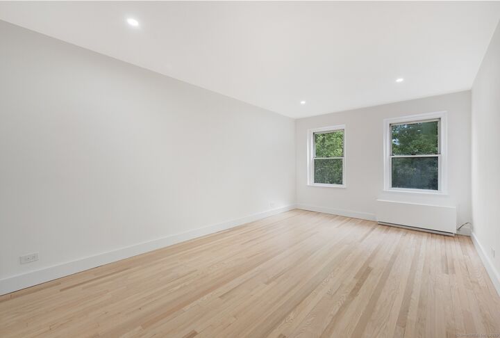 Property Photo: 100 Summer Street 2B CT 06840