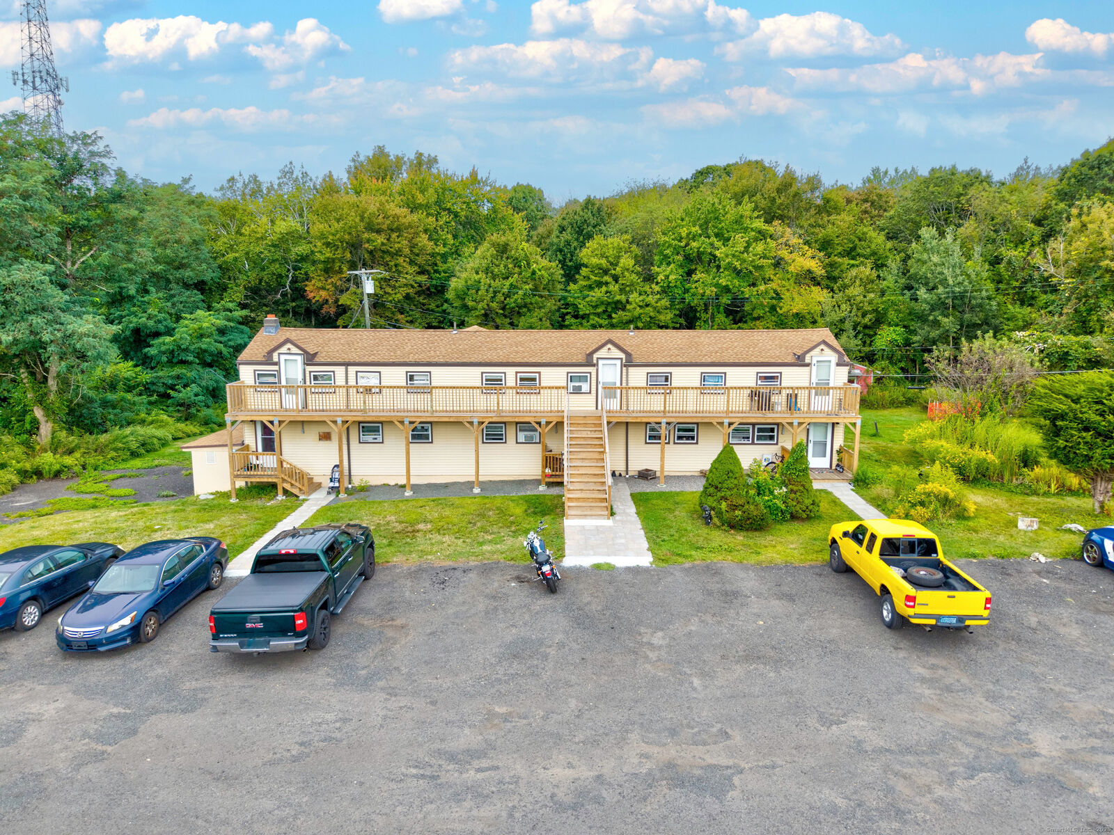 Property Photo:  1259 Wolcott Road  CT 06716 