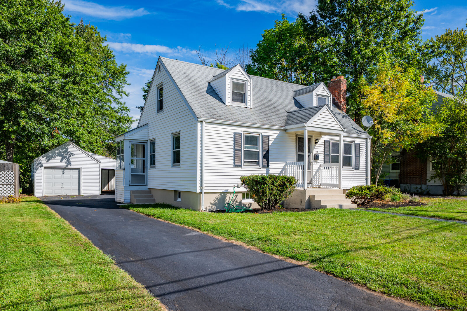 Property Photo:  120 Nilan Street  CT 06106 