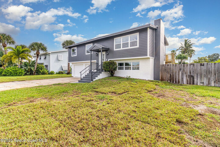Property Photo:  355 Yuma Drive  FL 32937 