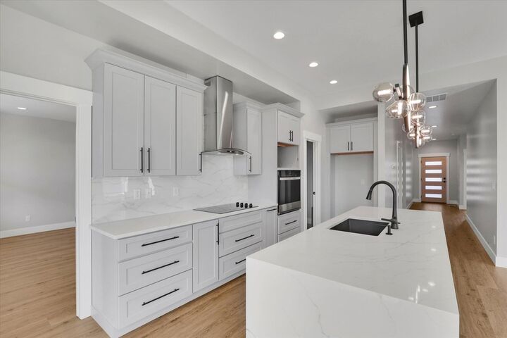 Property Photo:  18620 E Riverway Ave  WA 99016 
