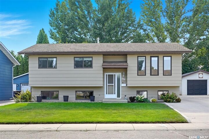 509 Nesbitt Lane  Saskatoon SK S7L 6T5 photo