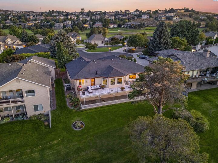 3501 S Quillan Ct  Kennewick WA 99337 photo