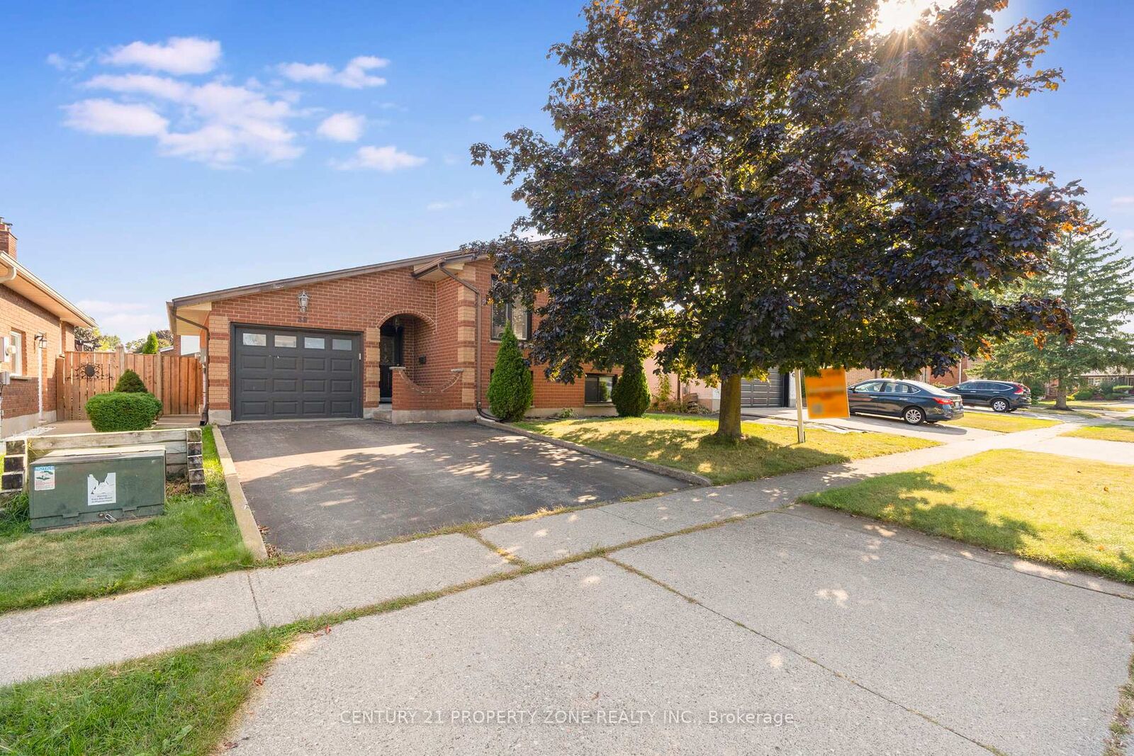 Property Photo:  39 Southview Crescent  ON N1P 1A3 