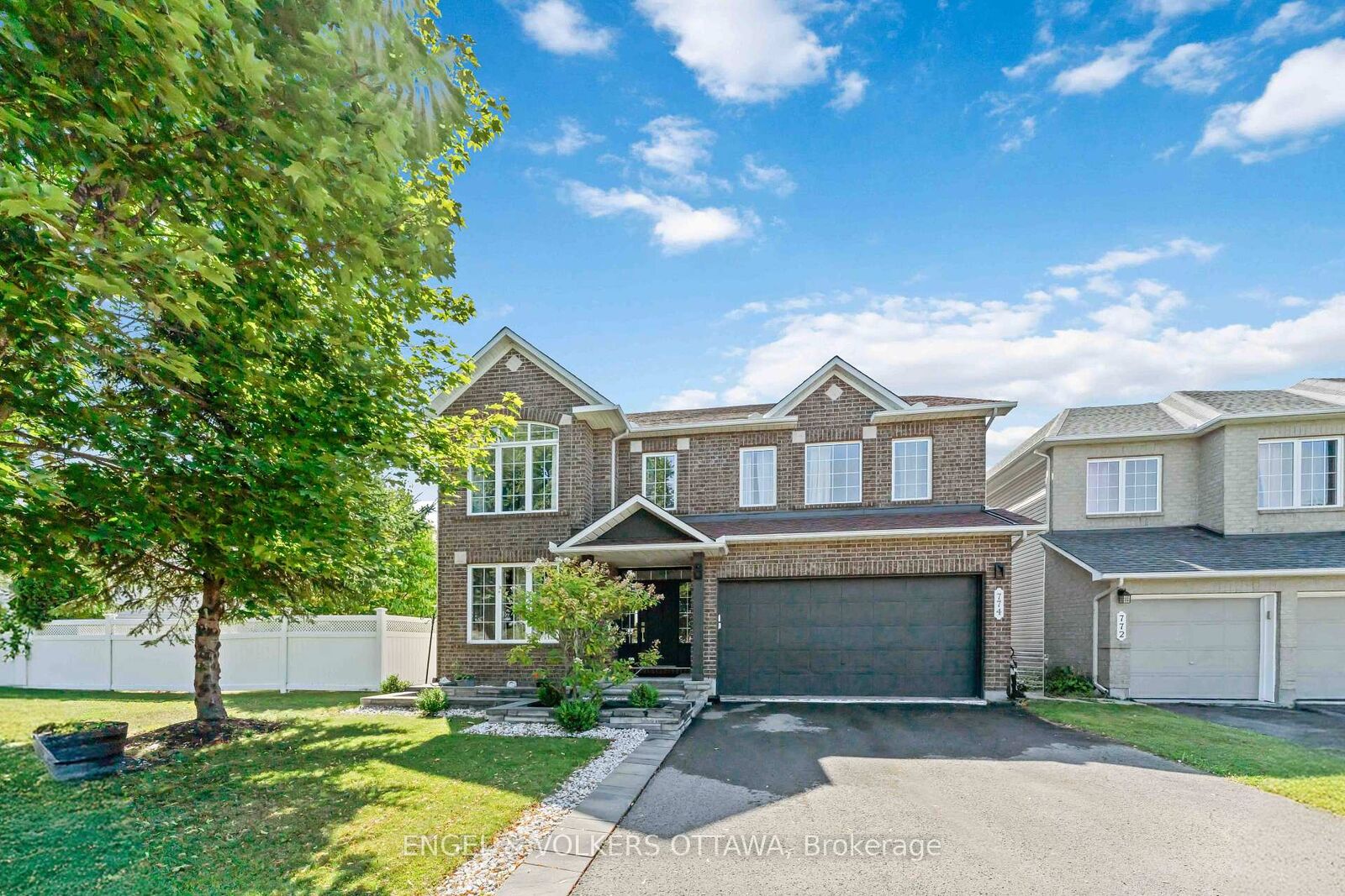 Property Photo:  774 Scala Avenue  ON K4A 4N9 