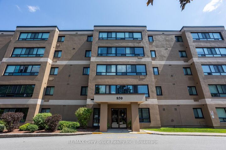 Property Photo:  850 6th Street E 309  ON N4K 2Y7 