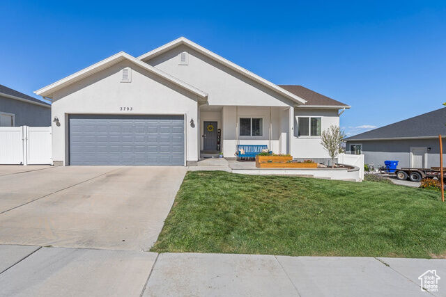 Property Photo: 3793 E Pawnee Rd UT 84005