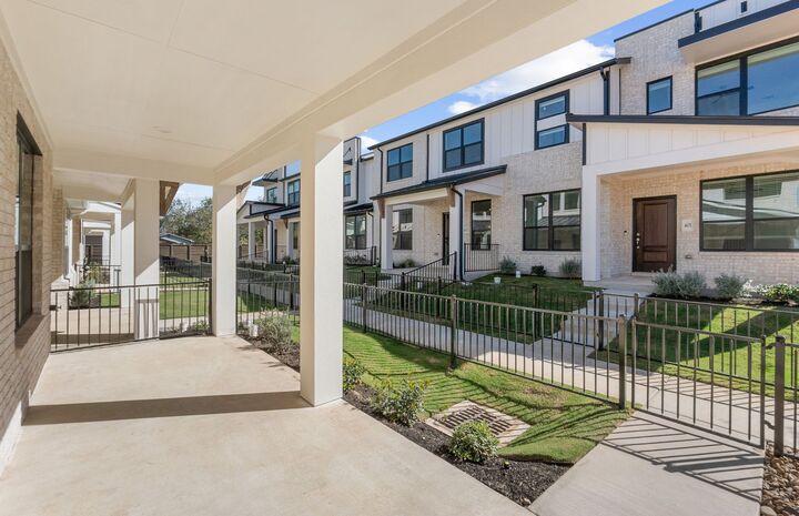 Property Photo: 1280 E Main Street 601 TX 78664