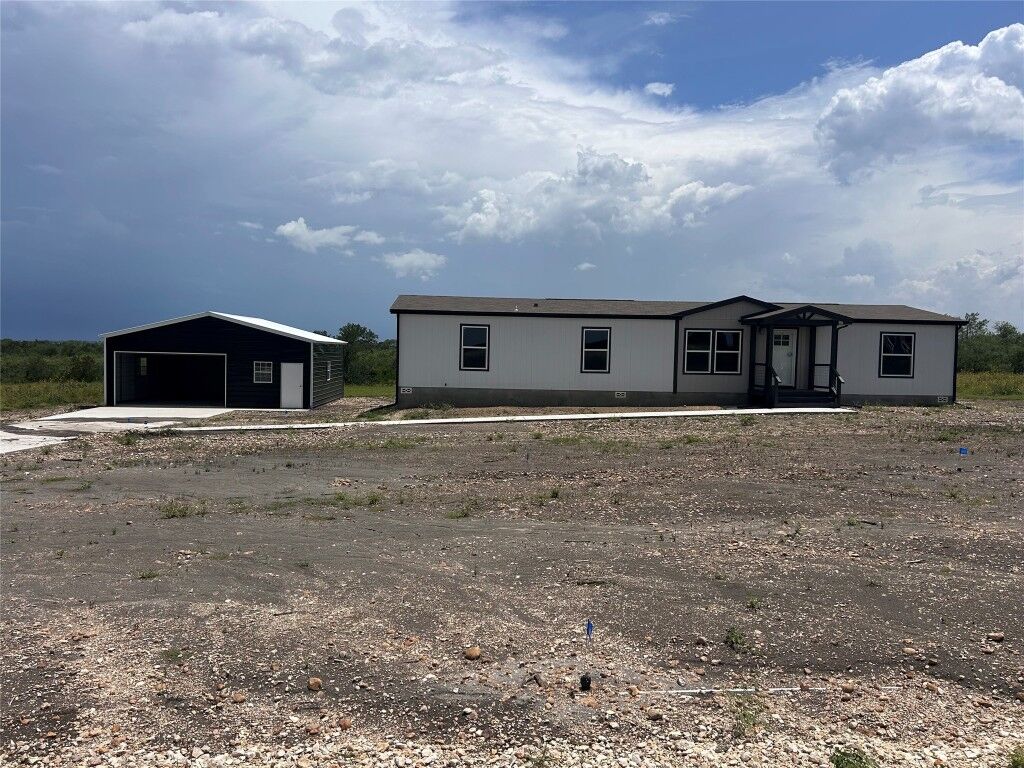 Property Photo:  4920 Mustang Way  TX 78666 