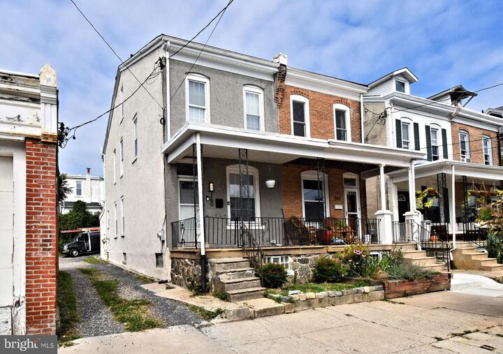 Property Photo:  260 Roxborough Avenue  PA 19128 