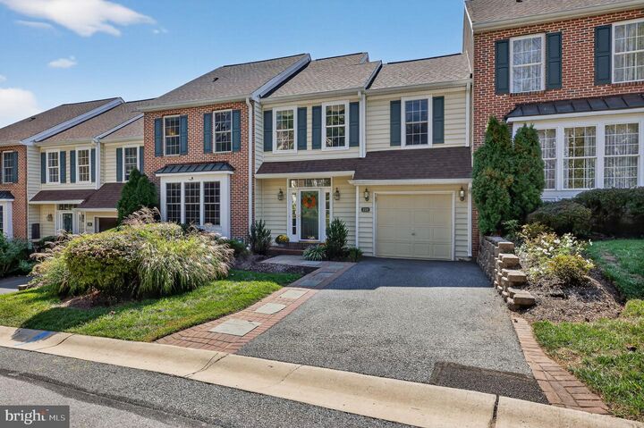 Property Photo: 222 Hillsboro Mills Lane PA 19086
