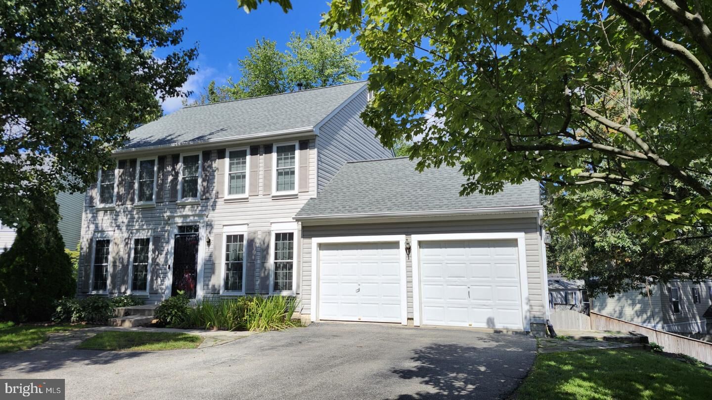 Property Photo:  208 Branchard Court  MD 21144 
