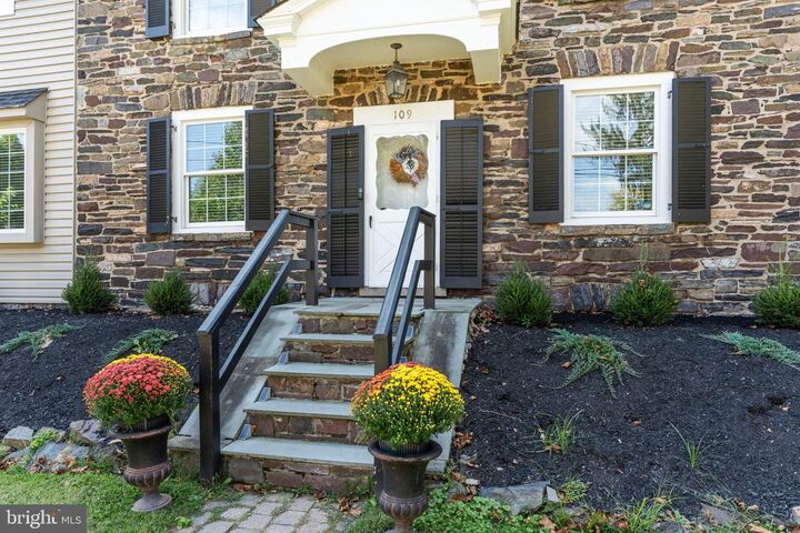 Property Photo: 109 Longshore Avenue PA 19067