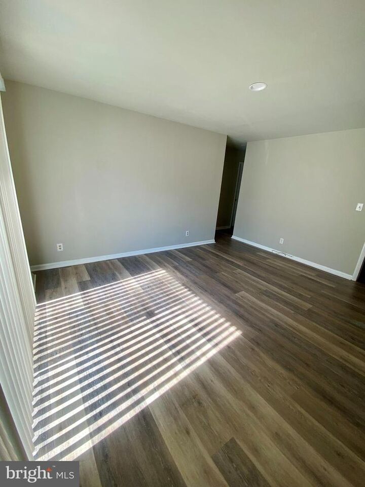 Property Photo:  1419 Dandridge Street A  VA 22401 