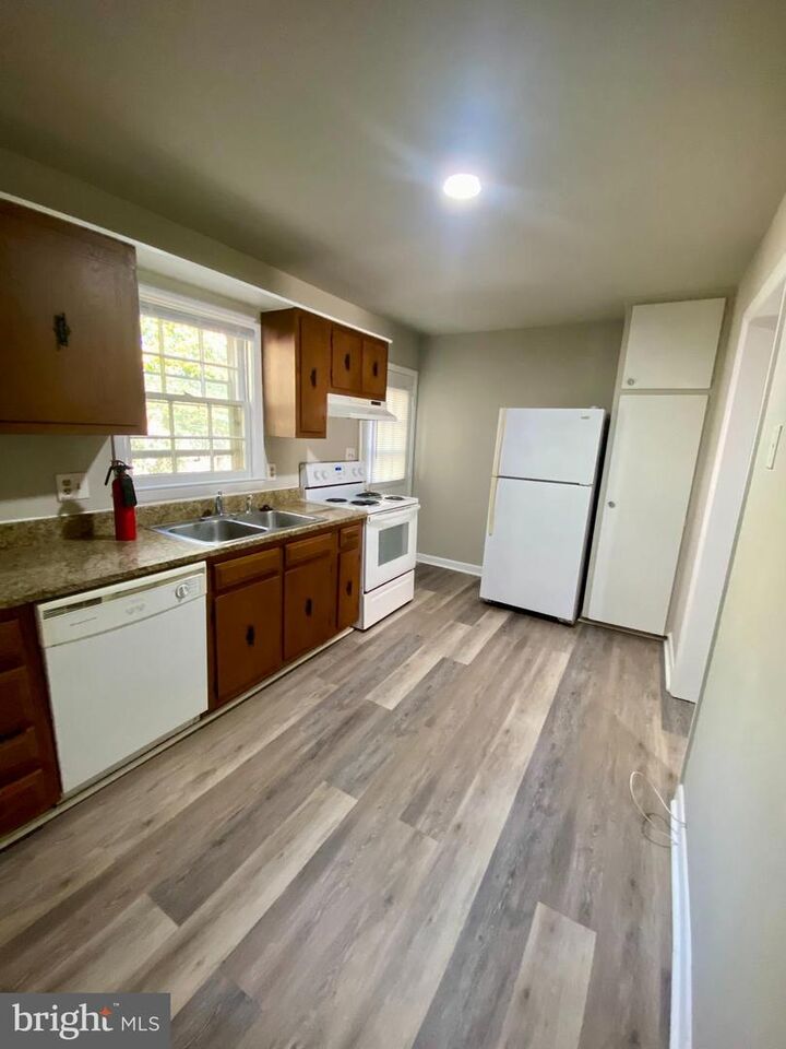 Property Photo:  1419 Dandridge Street A  VA 22401 