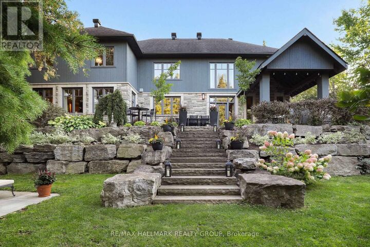 Photo de la propriété: 45 Crescent Heights ON K1S 3G7