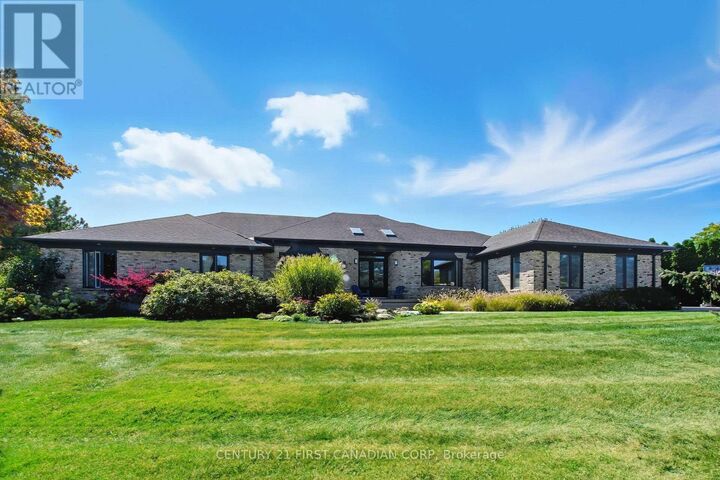 Photo de la propriété:  768 Franklinway Crescent  ON N6G 5C8 
