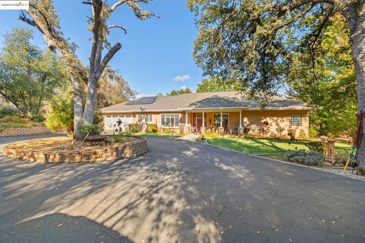 21115 Fleetwood  Sonora CA 95370 photo