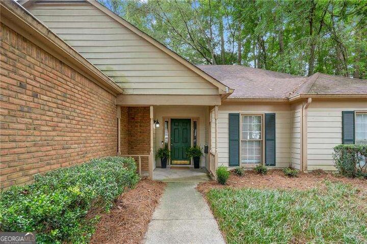 Property Photo:  3010 Westside Court  GA 30009 