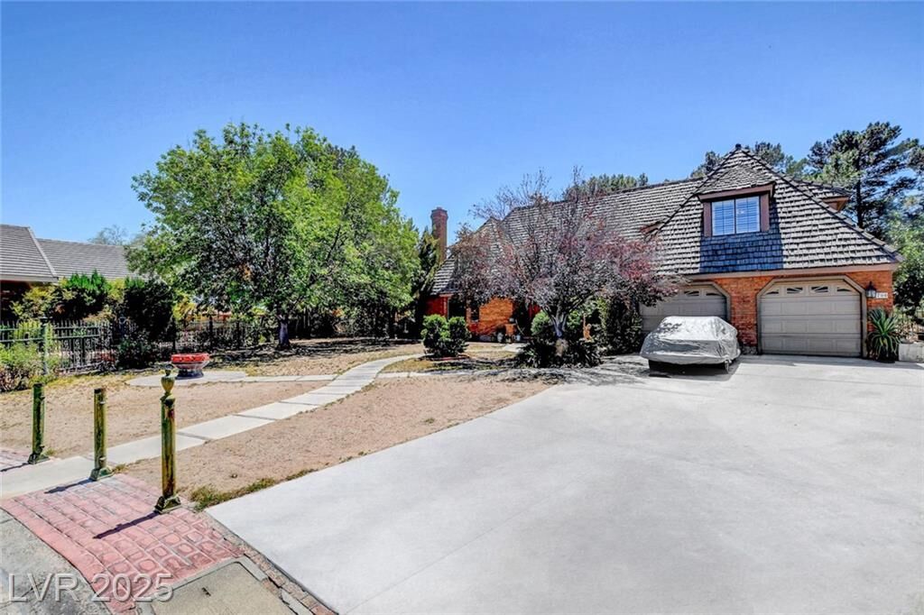 Property Photo:  1700 Red Rock Street  NV 89146 