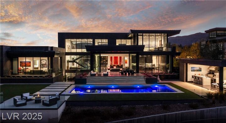 44 Hawk Ridge Drive  Las Vegas NV 89135 photo