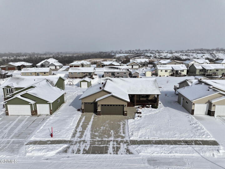 Property Photo:  316 Keidel Trail SW  ND 58554 