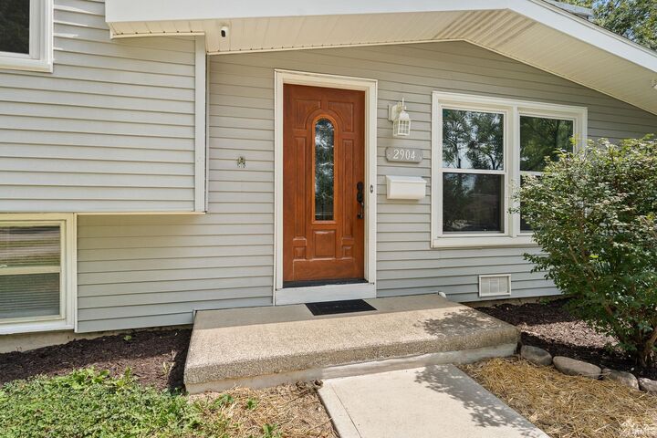 Property Photo:  2904 Inwood Drive  IN 46815 