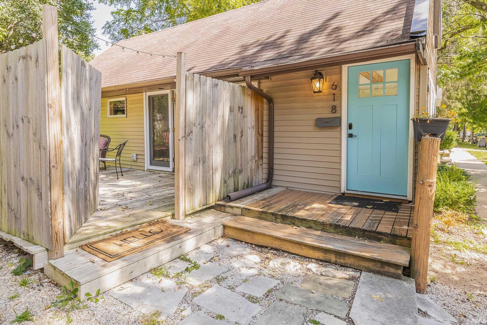 Property Photo: 618 W Howe Street IN 47403-2231