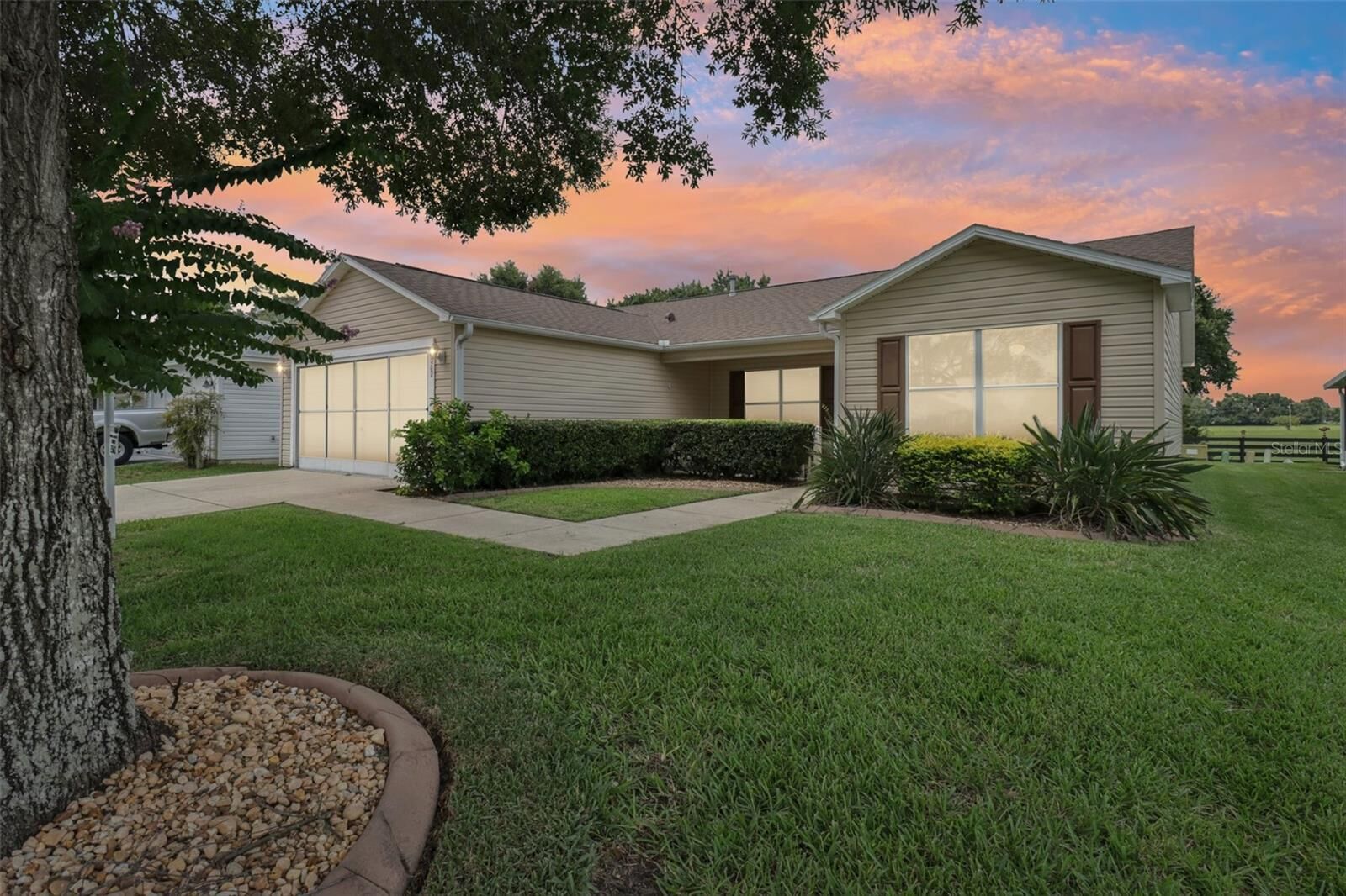 Property Photo: 3562 Auburndale Avenue FL 32162