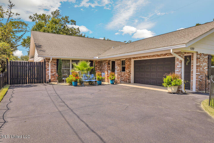 Property Photo: 177 Edgewater Drive MS 39531