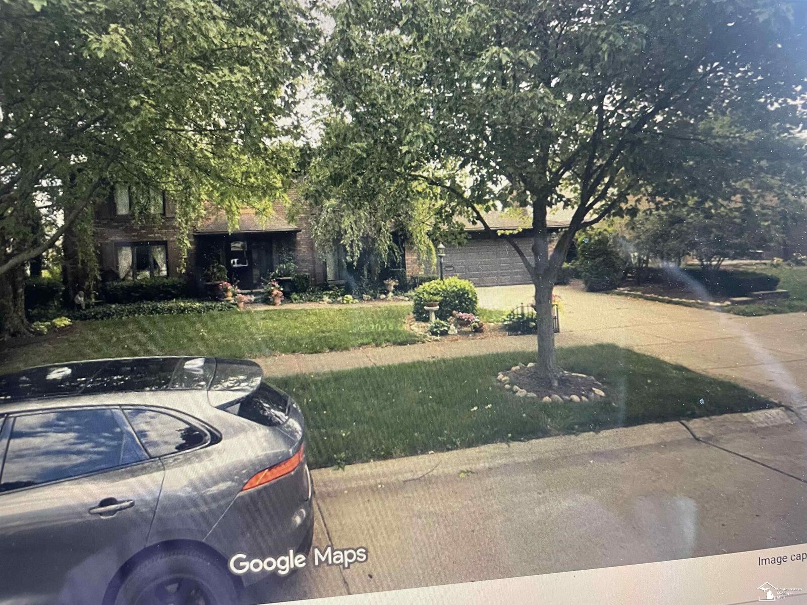 Property Photo: 26290 Lawrence Drive MI 48127