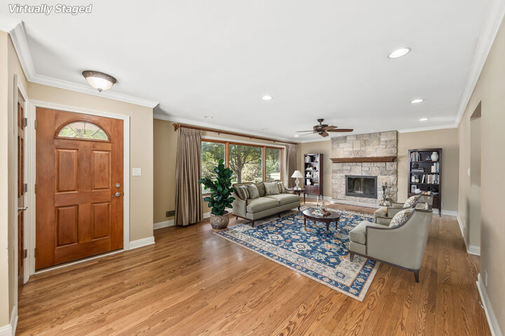 Property Photo:  1920 Fairhaven Blvd  WI 53122