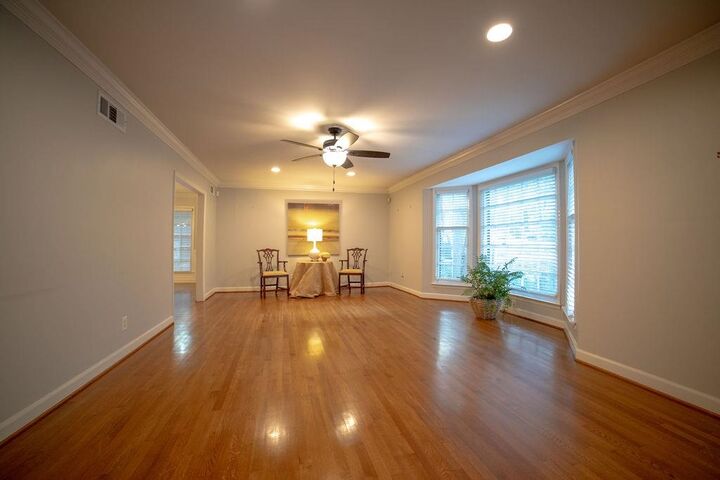 Property Photo: 5901 Brierdale Ave TN 38120