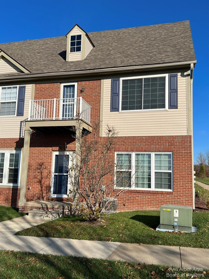 3073 Cloverly Court  Ann Arbor MI 48108 photo