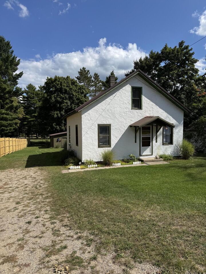 Property Photo:  530 Cherry Street  MI 49304 
