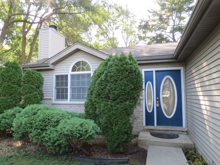 Property Photo:  274 E 34th Street  IL 60475 