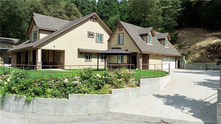 Property Photo:  919 Venus Way  CA 92325 