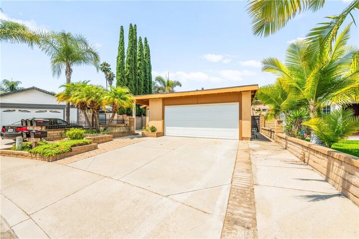 27131 La Fuente  Mission Viejo CA 92692 photo