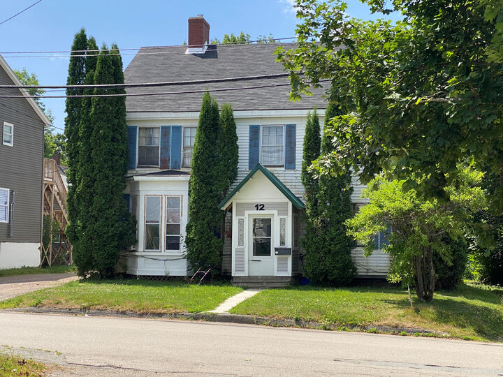 Property Photo:  12 Lowell Street  ME 04619 