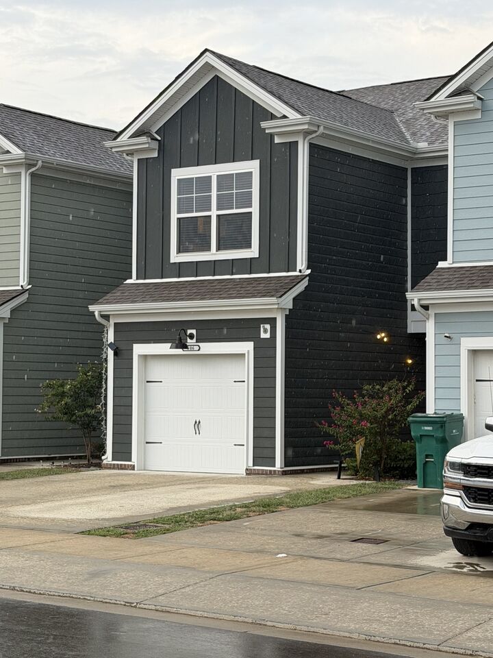 Property Photo:  506 Gilroy Ct  TN 37013 